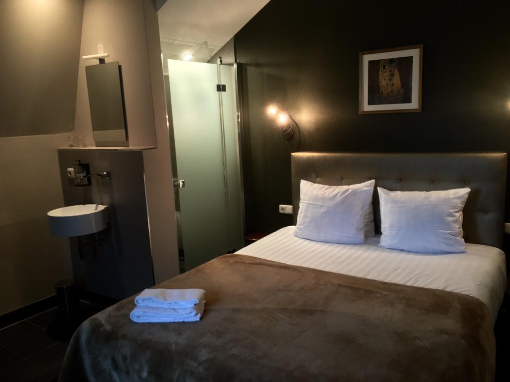 Basic Doppel-/Zweibettzimmer