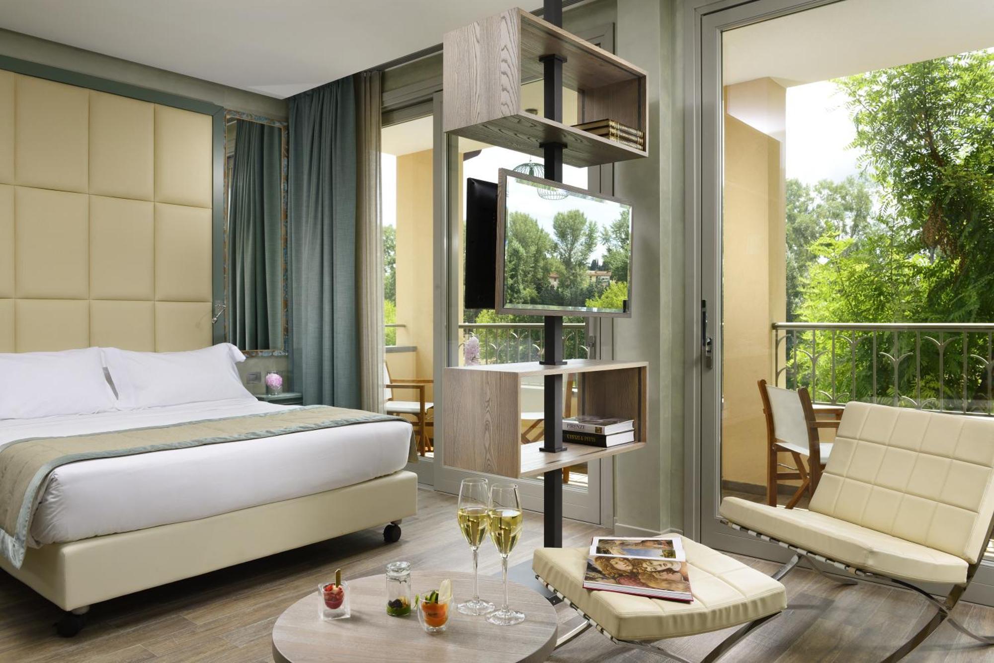 Junior Suite mit Balkon und Flussblick