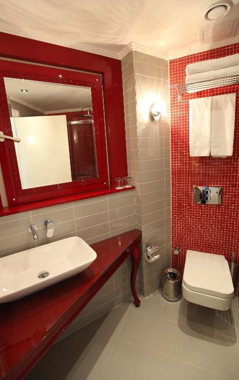 Doppelzimmer mit seitlichem Meerblick