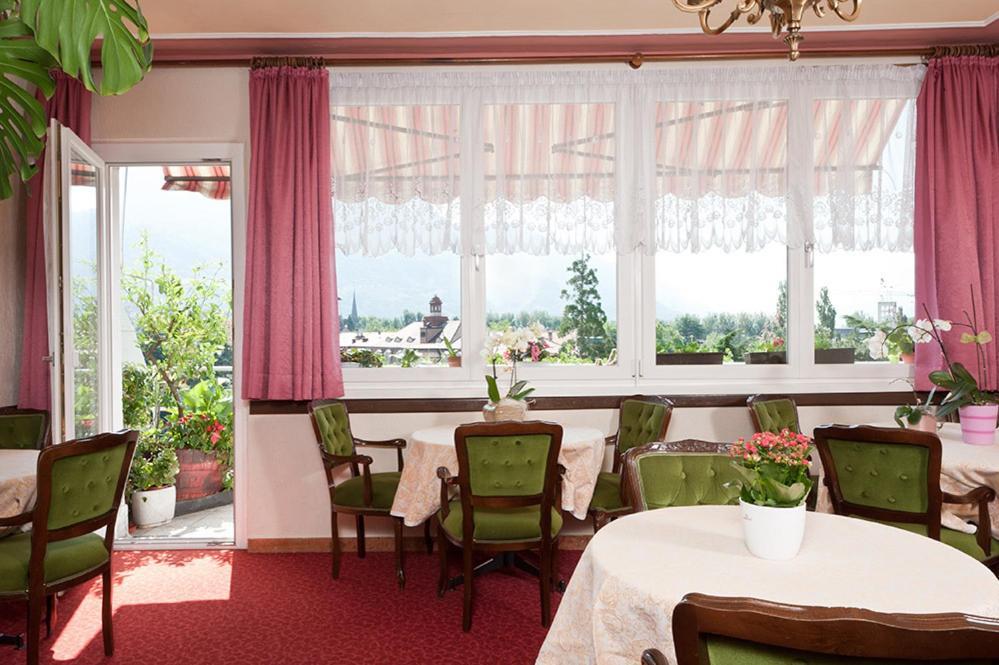 Economy Doppelzimmer mit Balkon