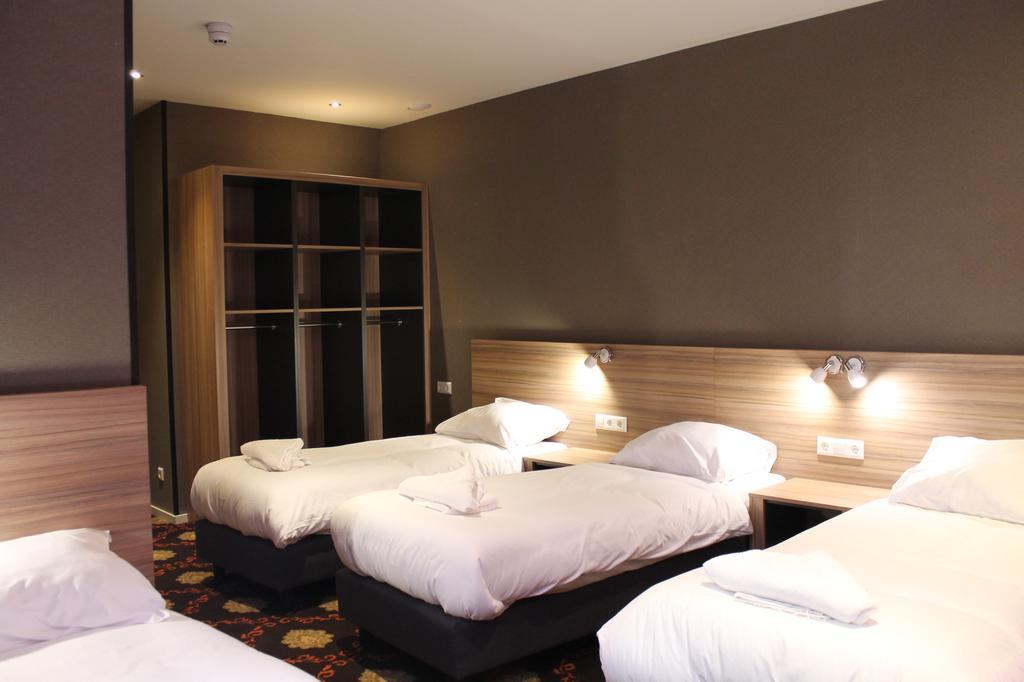Vierbettzimmer