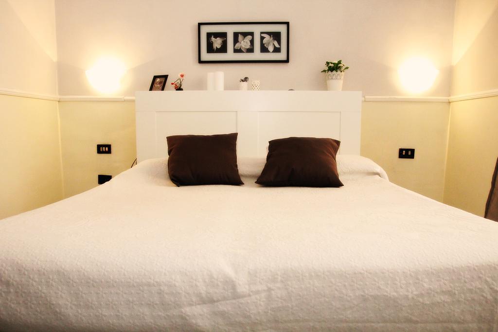 Doppel- oder Zweibettzimmer
