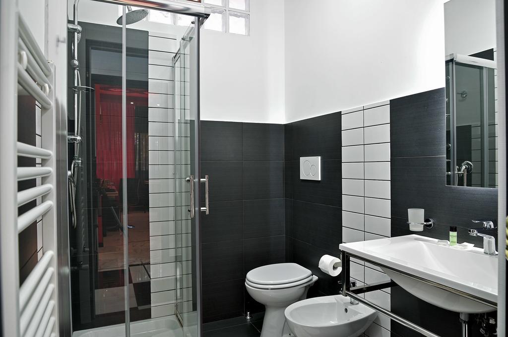 Doppelzimmer mit eigenem externen Bad