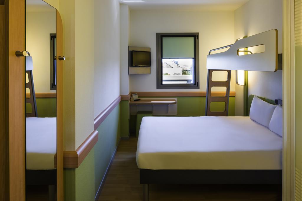 Doppelzimmer mit Etagenbett