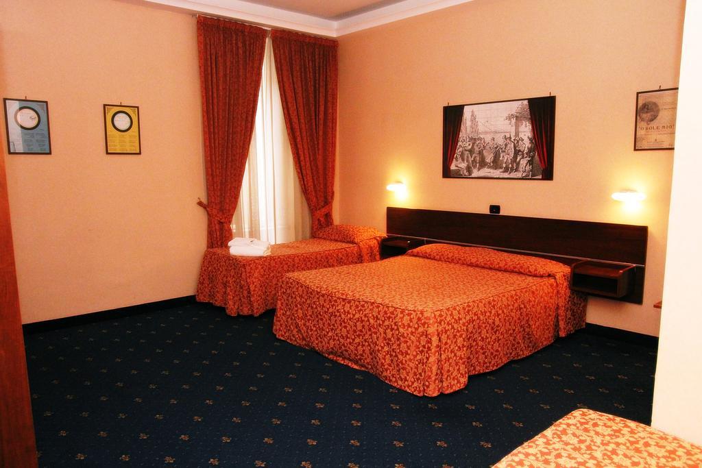 Dreibettzimmer