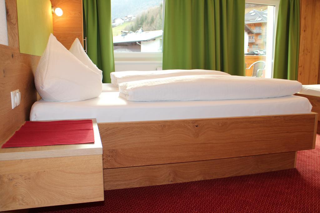 Dreibettzimmer