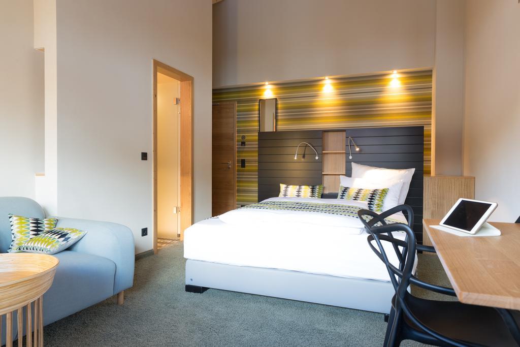 Doppelzimmer mit Queensize Bett