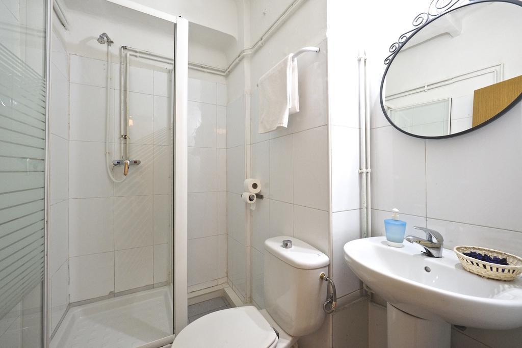 Zweibettzimmer mit eigenem Bad