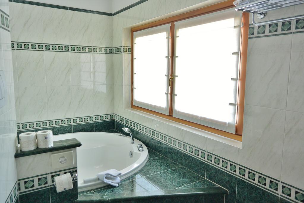 Deluxe Doppelzimmer mit Bad