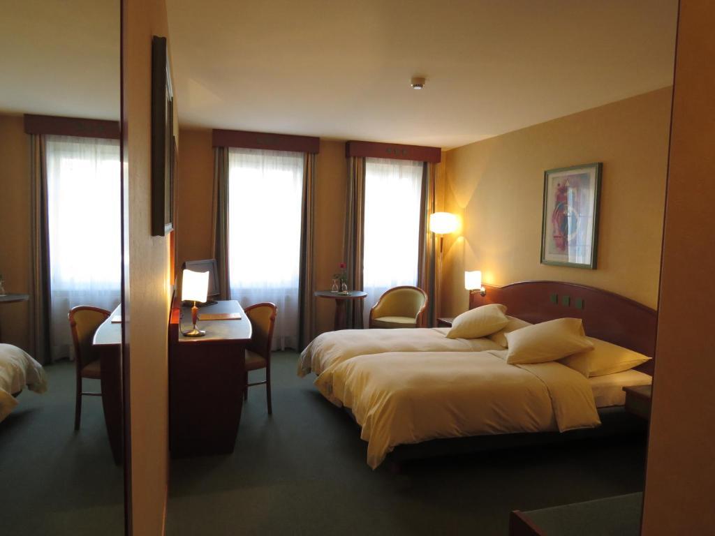 Zweibettzimmer