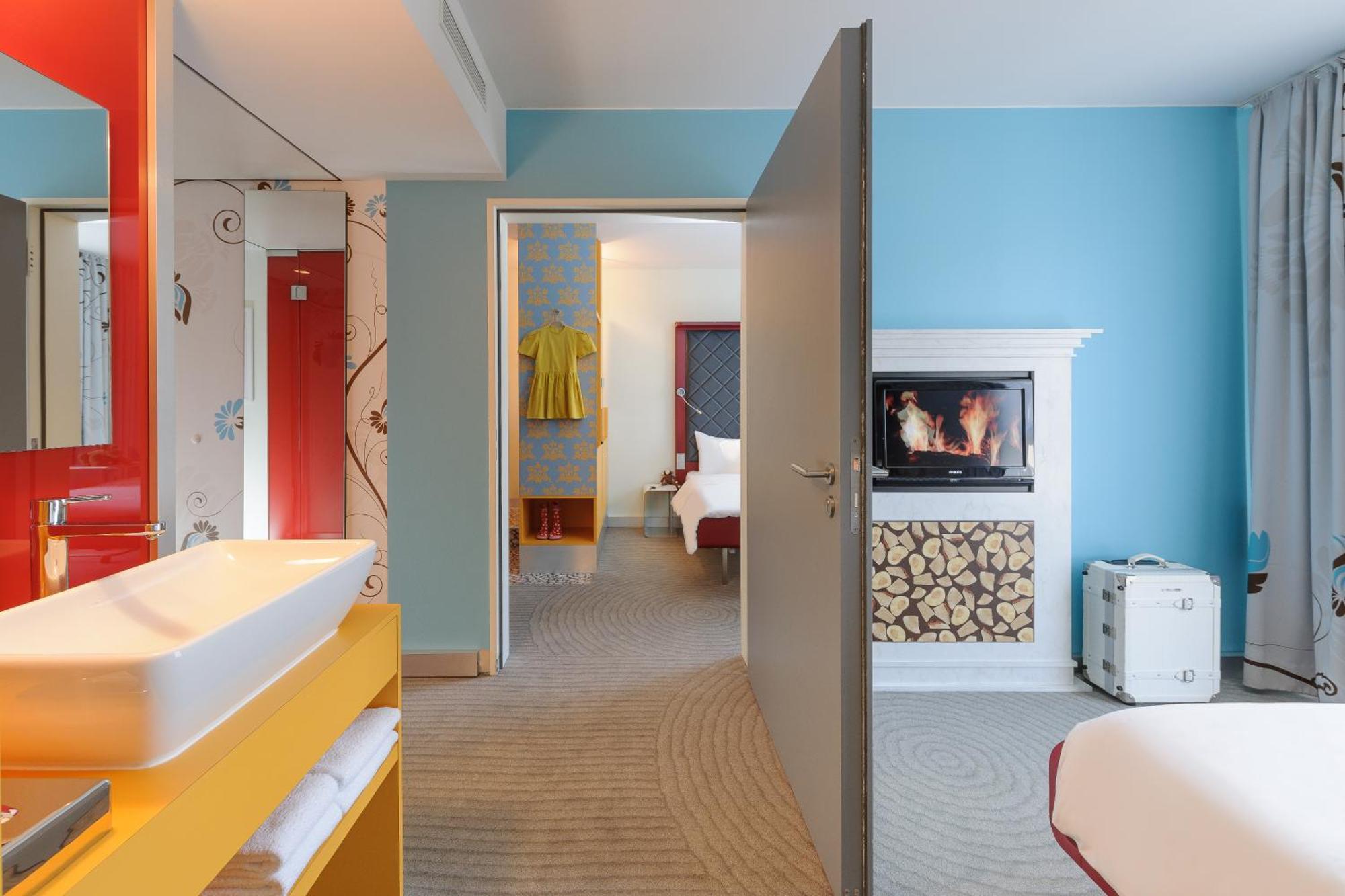 Familiensuite – 2 Zimmer mit Verbindungstür