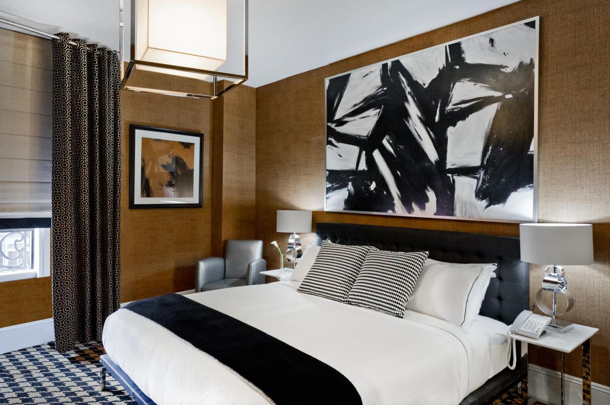 Deluxe Zimmer mit Kingsize-Bett