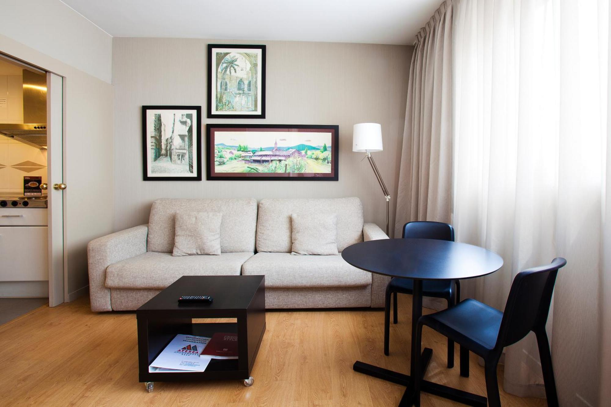 Premium Doppel-/Zweibettzimmer