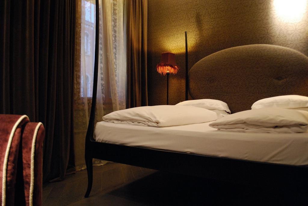 Deluxe Doppelzimmer mit Kanalblick