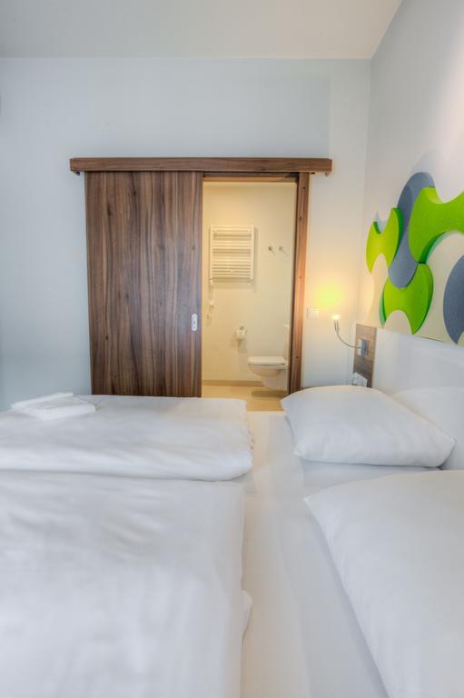 Superior Suite mit seitlichem Meerblick