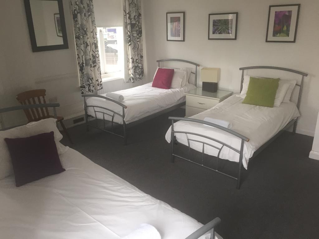 Triple Room with Shared Bathroom,324234773:JPEG