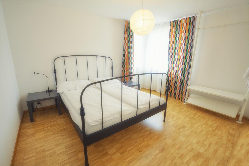 Doppelzimmer mit Gemeinschaftsbad