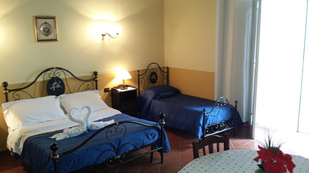 Dreibettzimmer