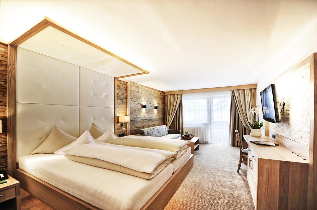Deluxe Doppelzimmer im alpinen Stil