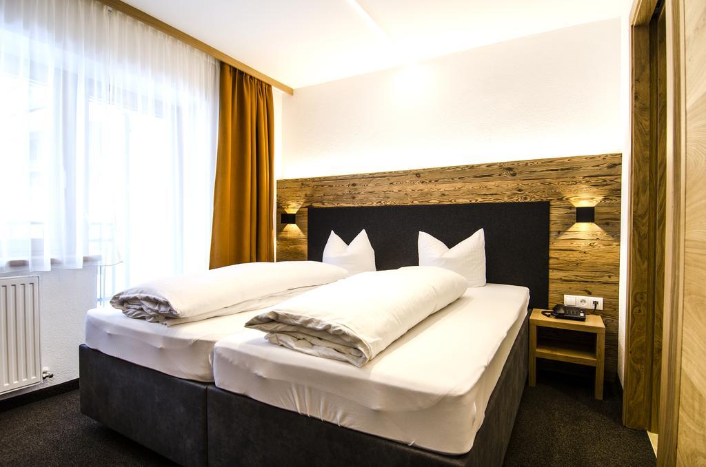 Basic Doppelzimmer mit Balkon