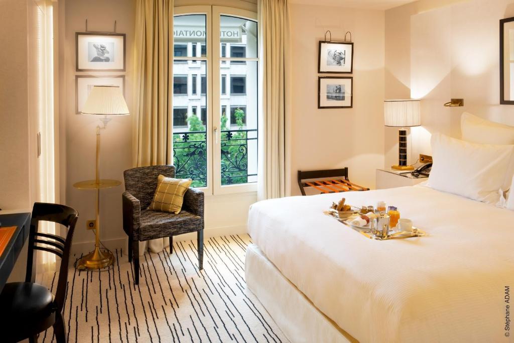 Suite mit Terrasse und Stadtblick