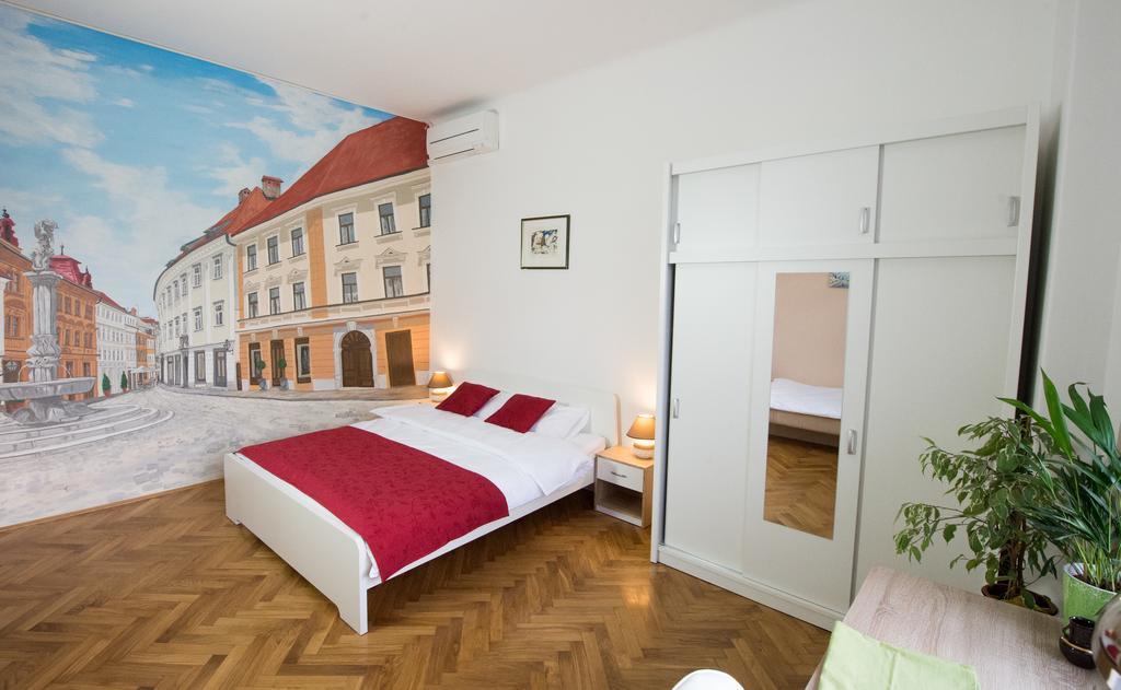 Superior Apartment