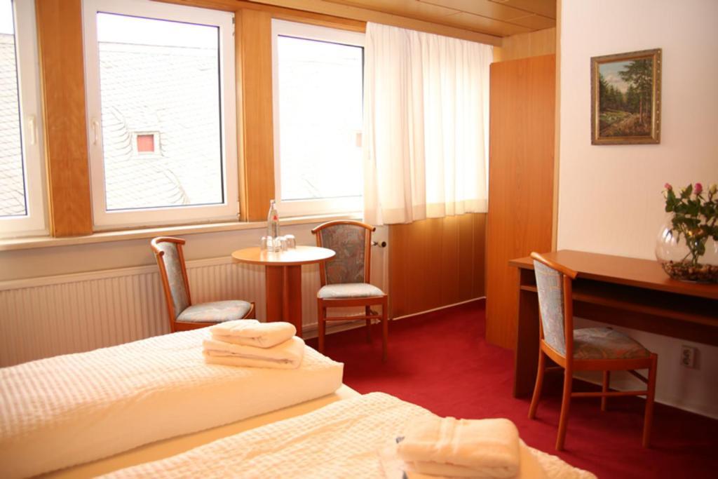 Dreibettzimmer