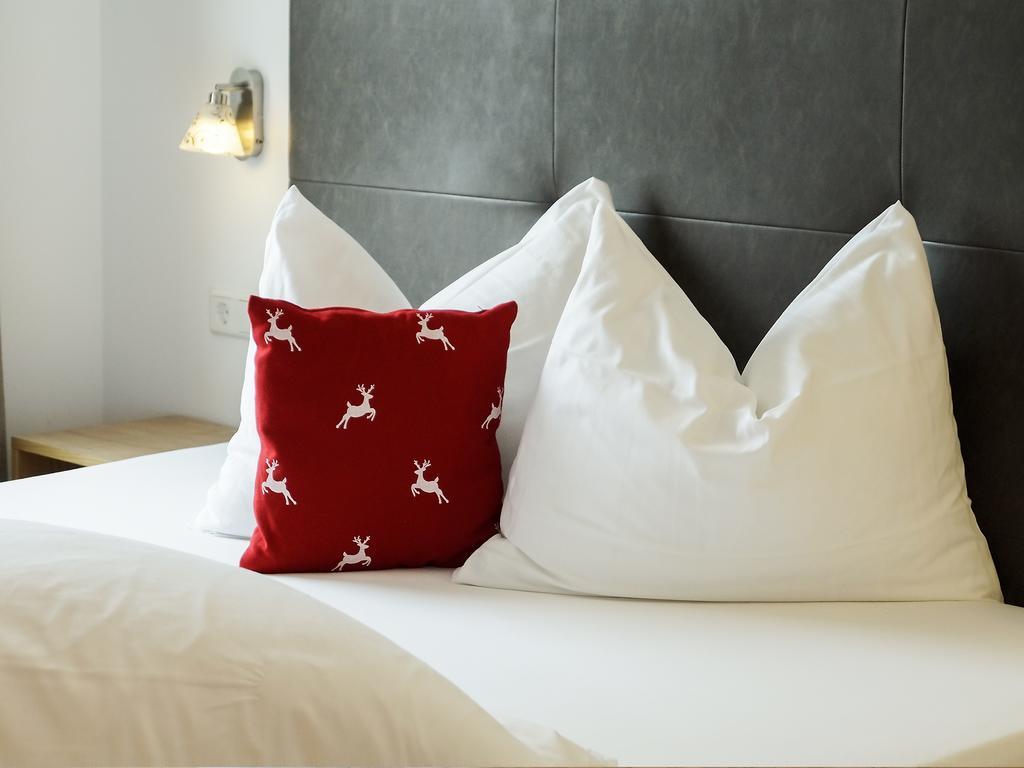 Doppelzimmer mit Balkon