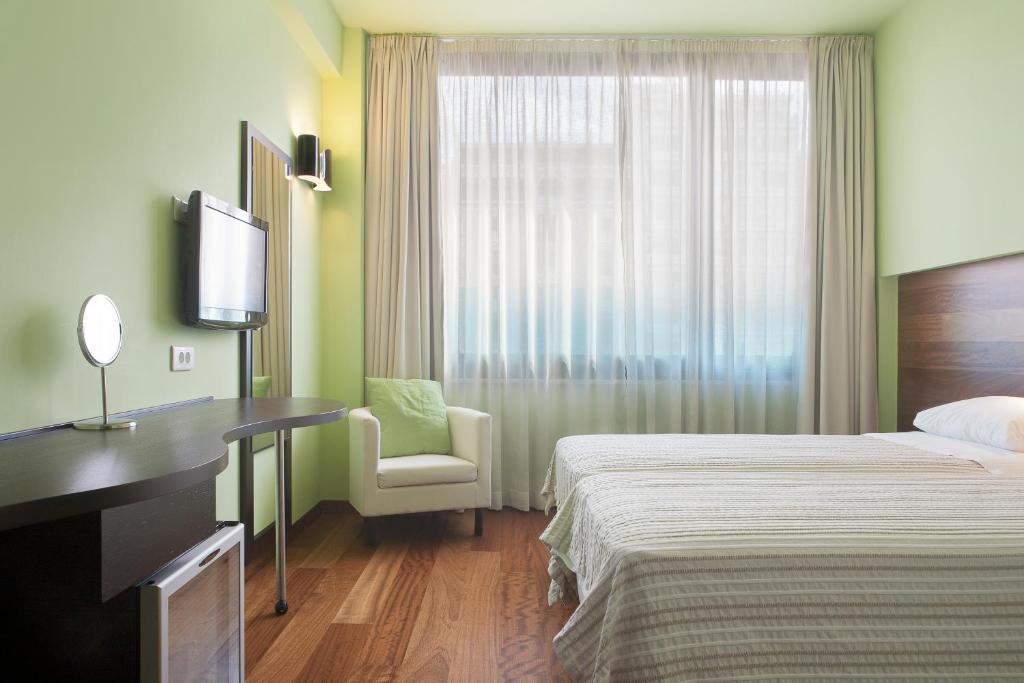 Economy Zimmer