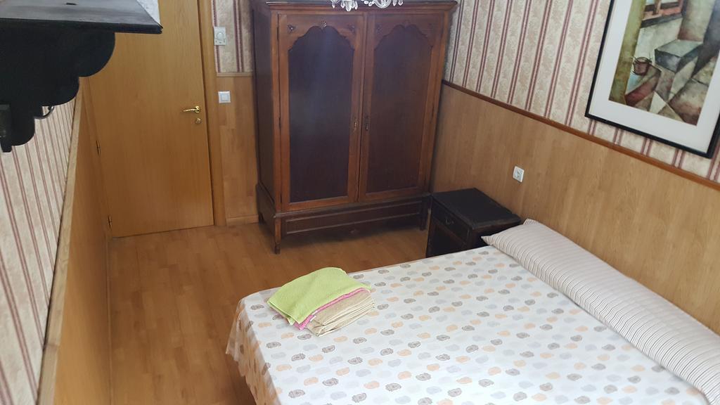 Doppelzimmer mit Gemeinschaftsbad und Aussicht