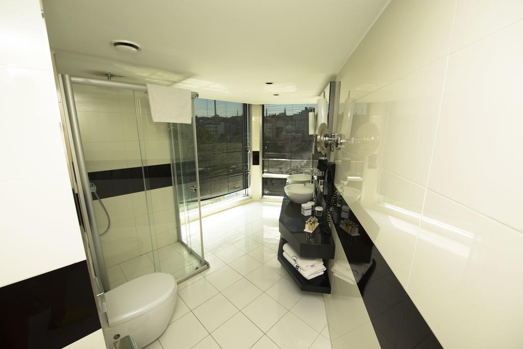 Junior Suite mit seitlichem Meerblick