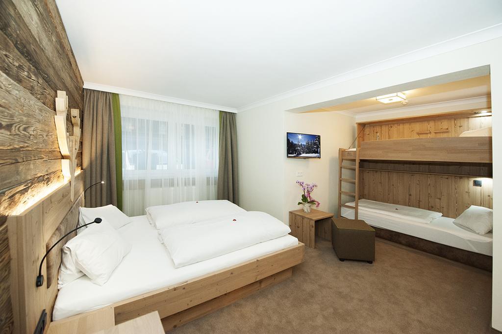 Superior Dreibettzimmer