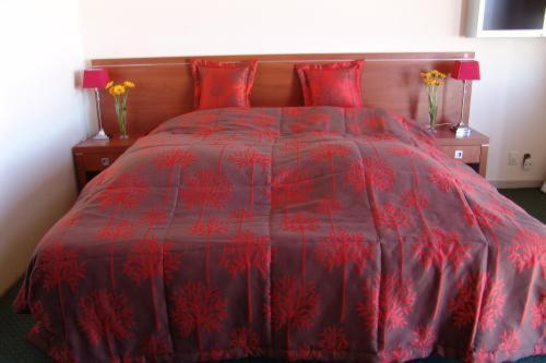 Doppel- oder Zweibettzimmer