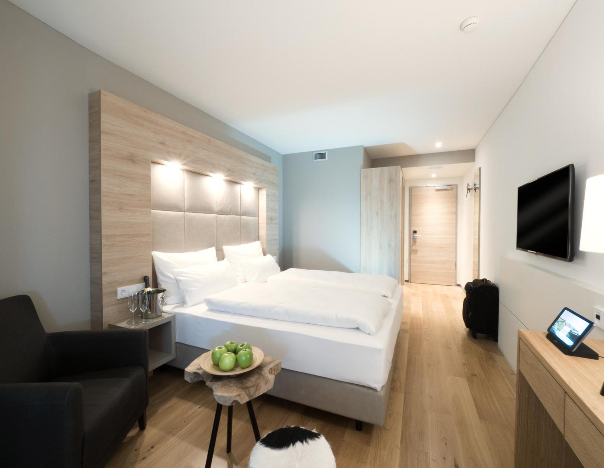 Doppelzimmer mit Balkon - ohne Zugang zum Pool
