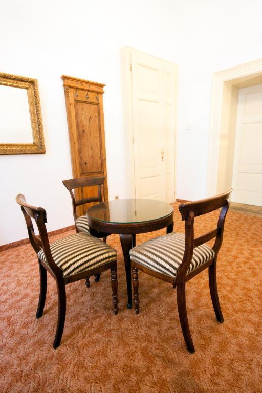 Apartment mit 1 Schlafzimmer und Whirlpool