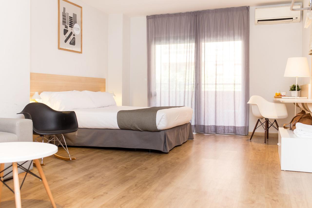 Vierbettzimmer mit Balkon