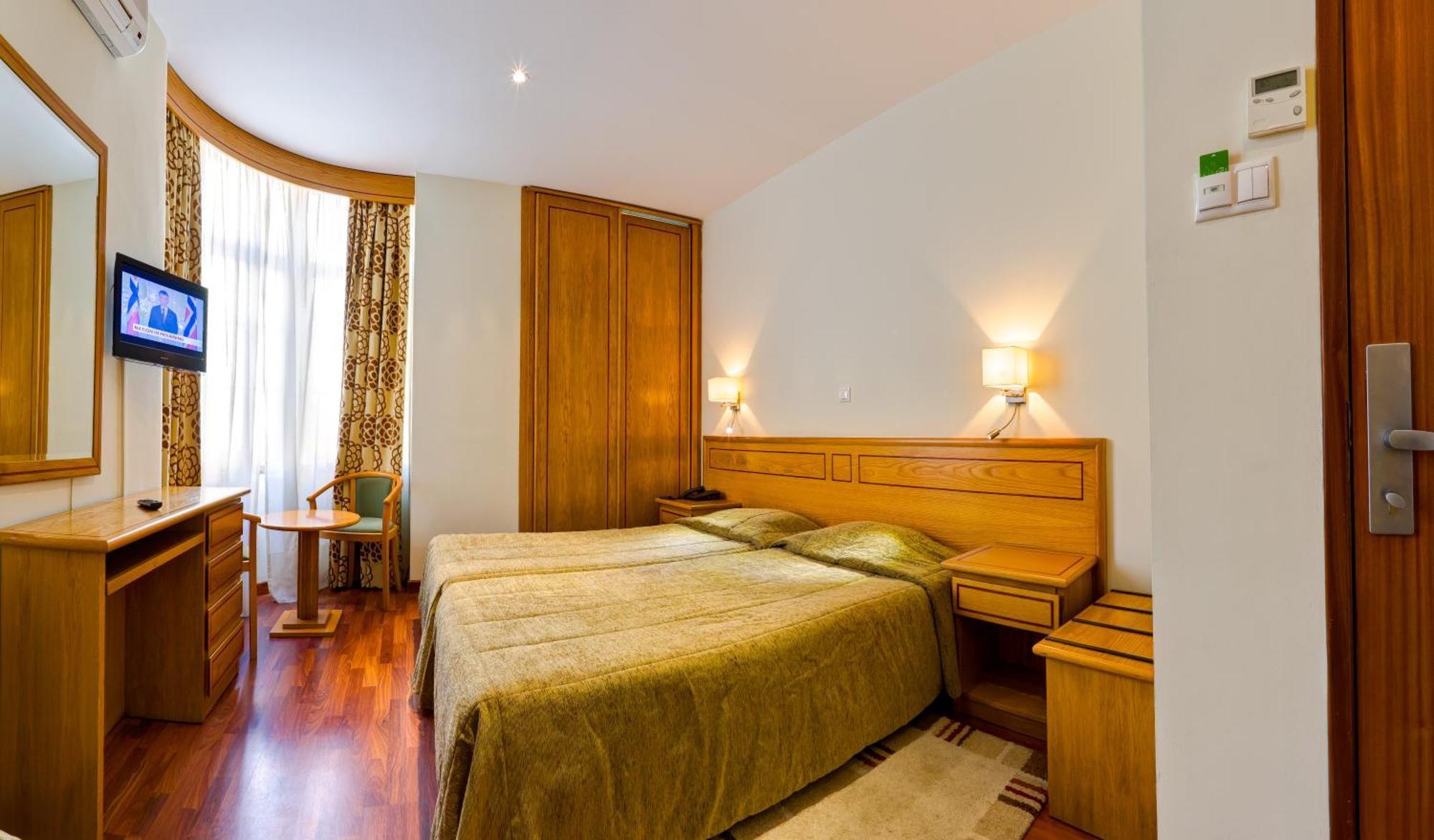 Dreibettzimmer