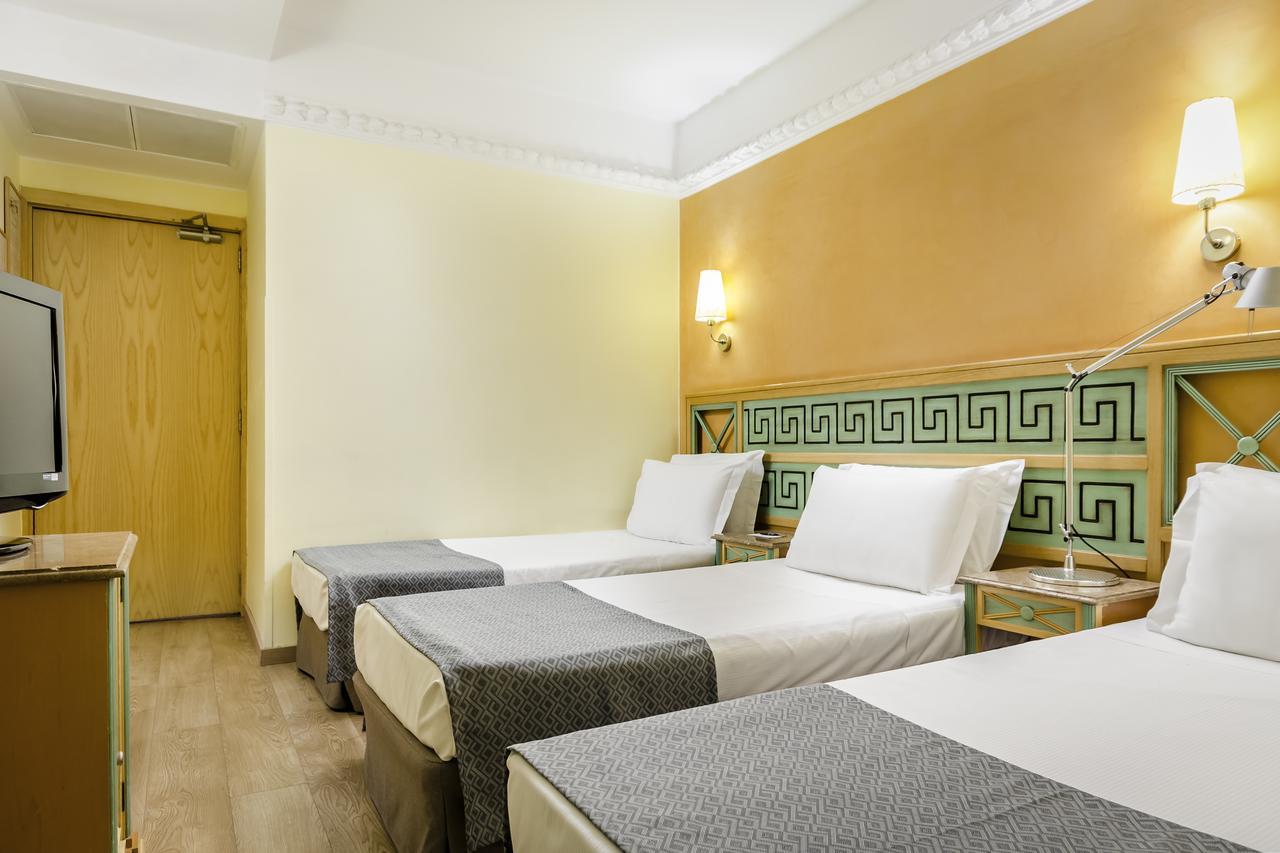 Dreibettzimmer
