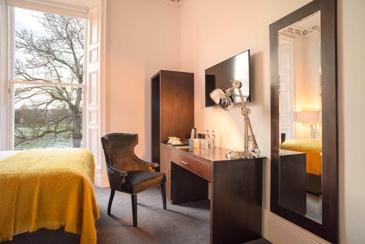 Doppelzimmer mit Parkblick