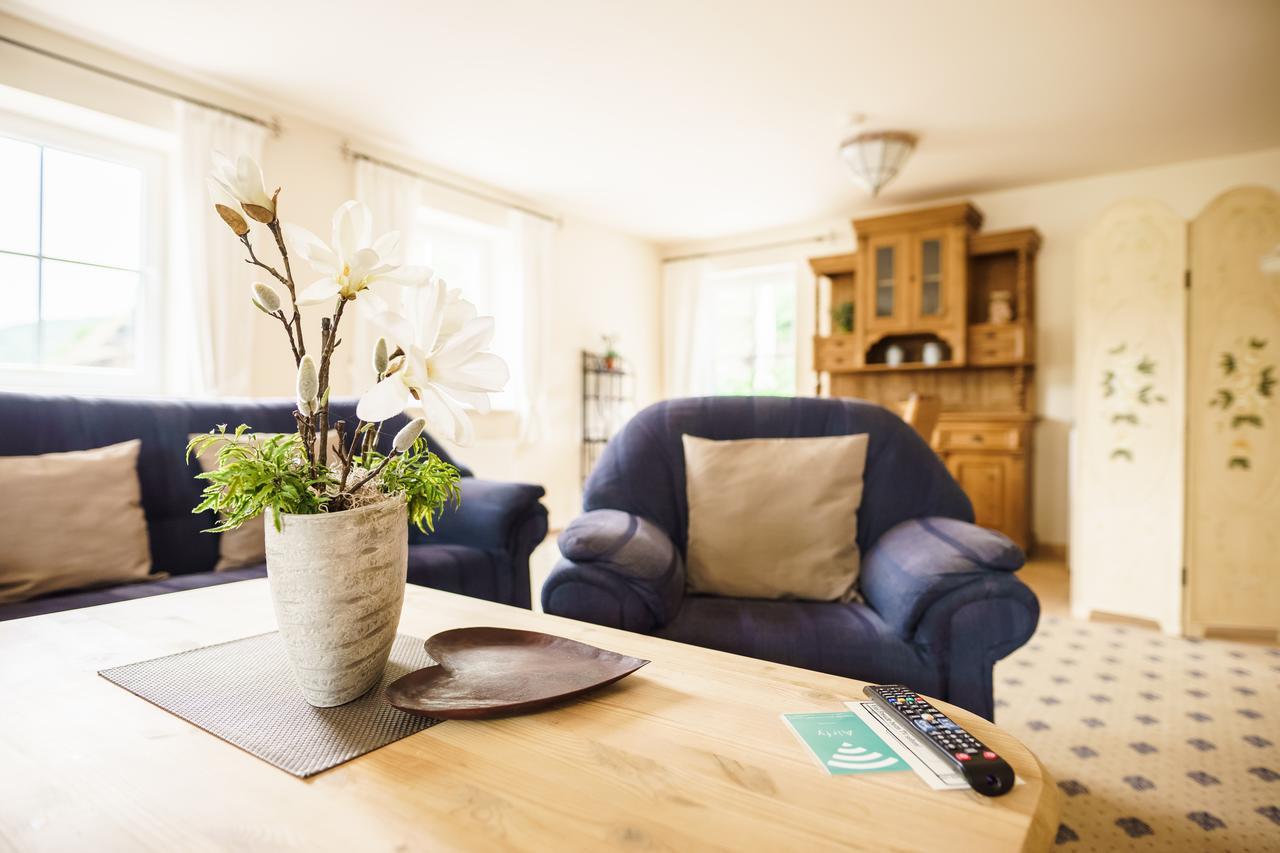 Apartment mit Terrasse