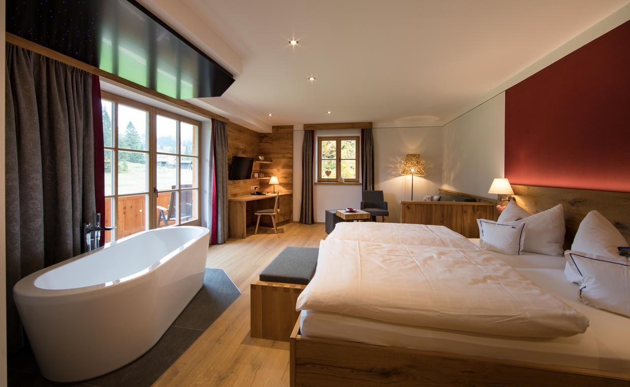Suite mit Bergblick