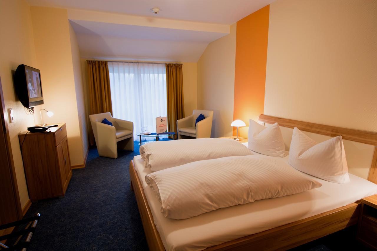 Doppelzimmer mit Gartenblick