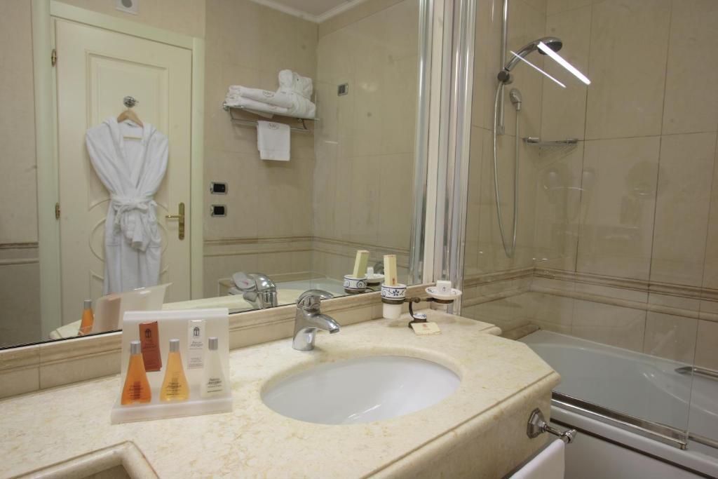 Junior Suite mit Whirlpool