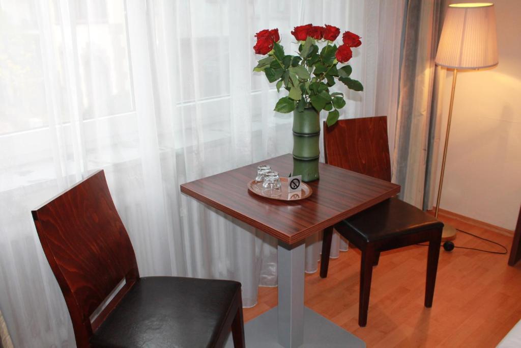 Standard Zweibettzimmer