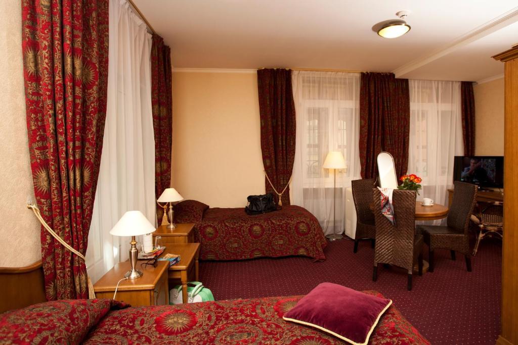 Dreibettzimmer