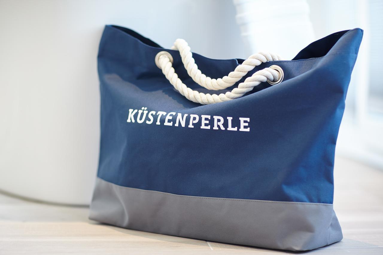 Double or Twin Room with Side Sea View,614226795:JPEG