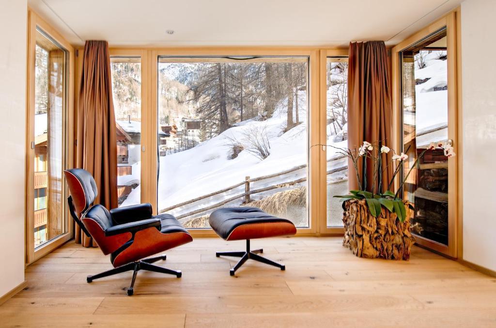 Deluxe Suite Maxi