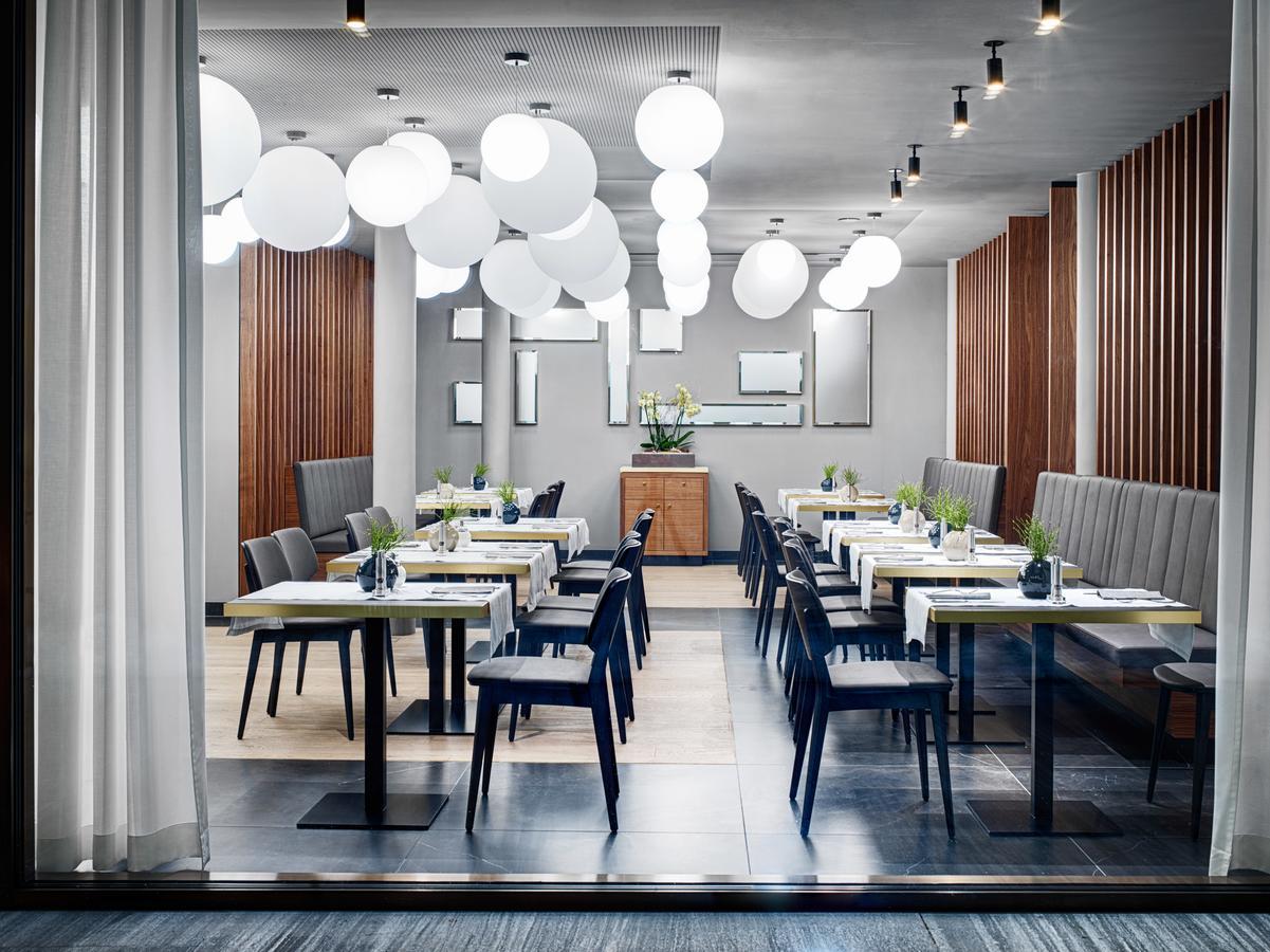 Doppel- oder Zweibettzimmer
