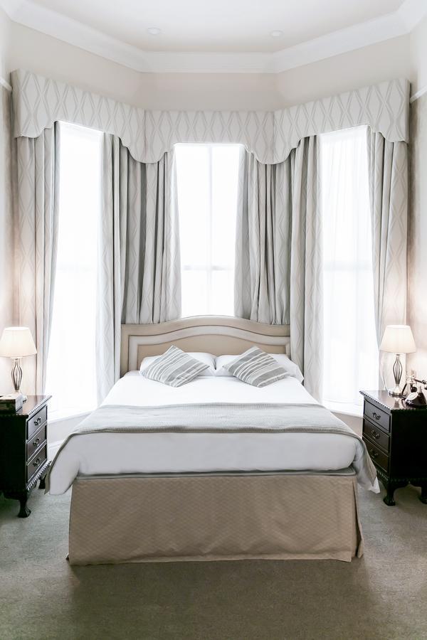 Superior Zimmer mit Kingsize-Bett