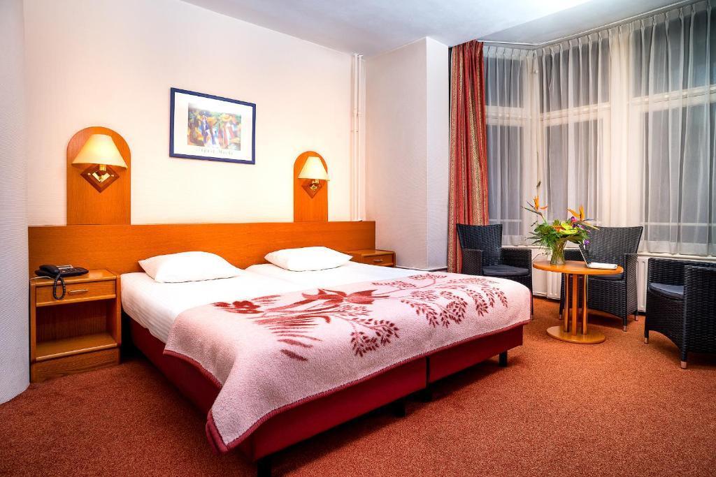 Vierbettzimmer